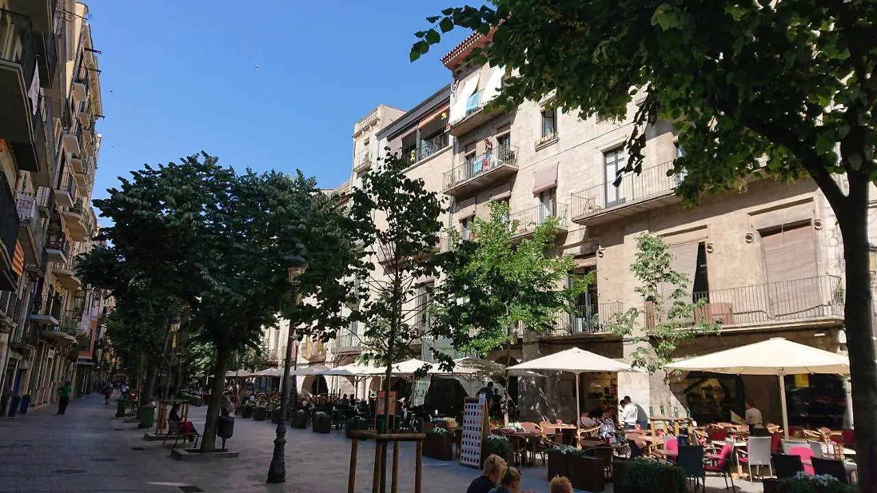 Bravissimo La Rambla Penthouse Apartment Girona
