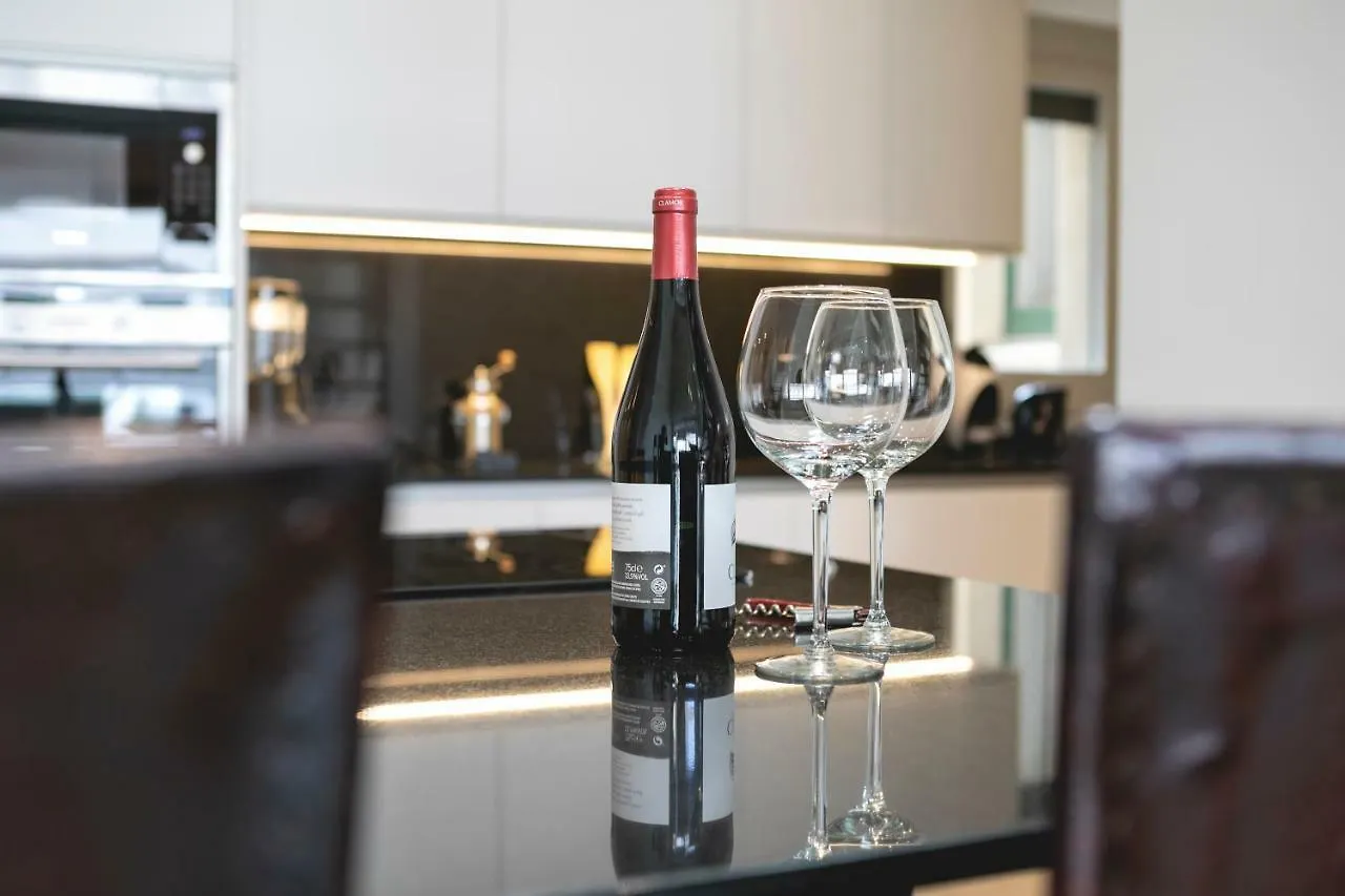 Bravissimo La Rambla Penthouse Apartment Girona
